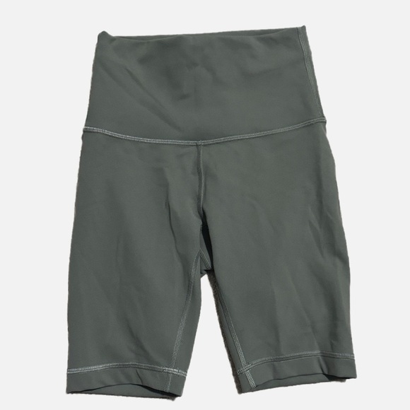 lululemon athletica Pants - Lululemon Woman's Size 2 Army Green Blissful Bend Super High Rise Shorts